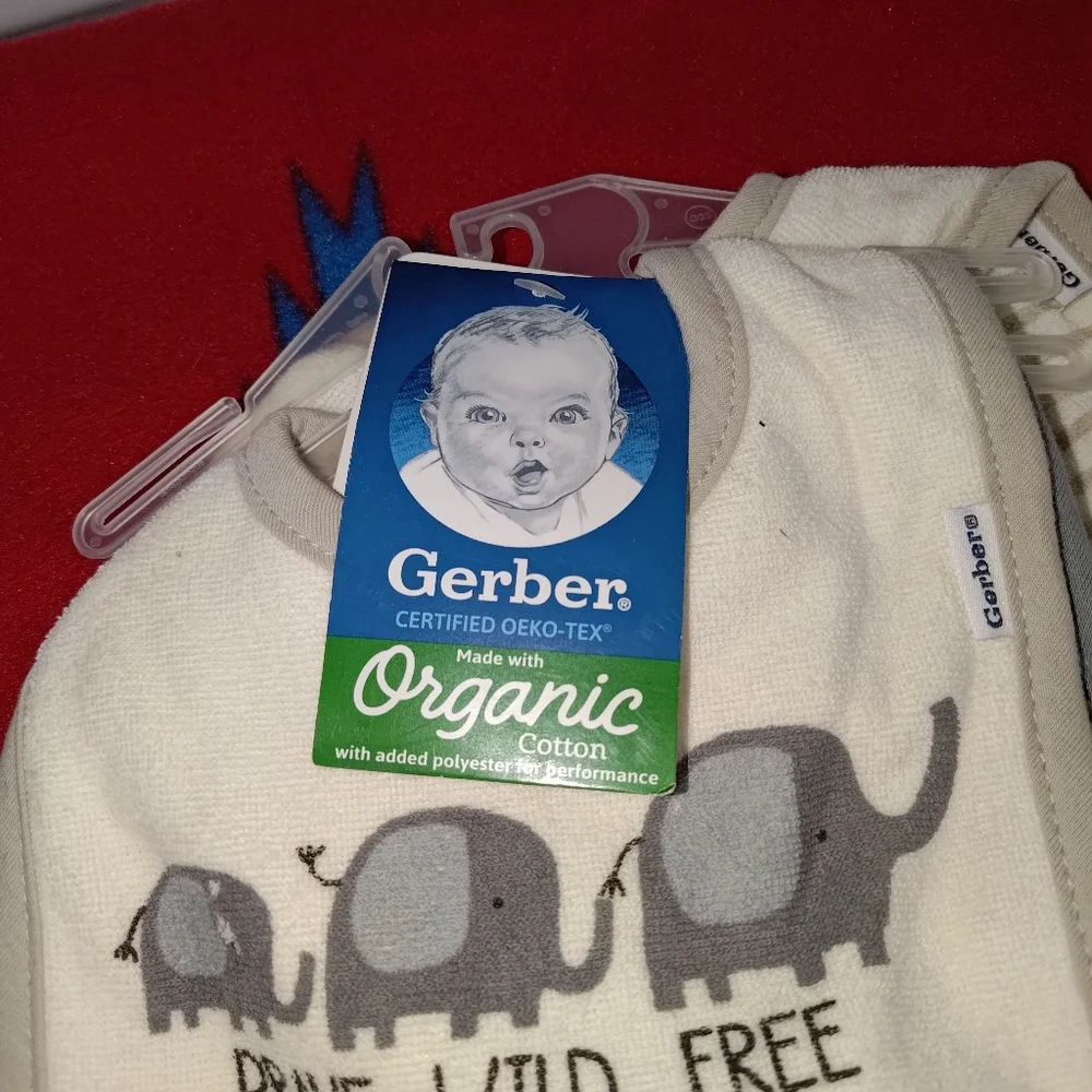 Gerber Baby Boy 3-Pack Organic Cotton Safari Bibs New